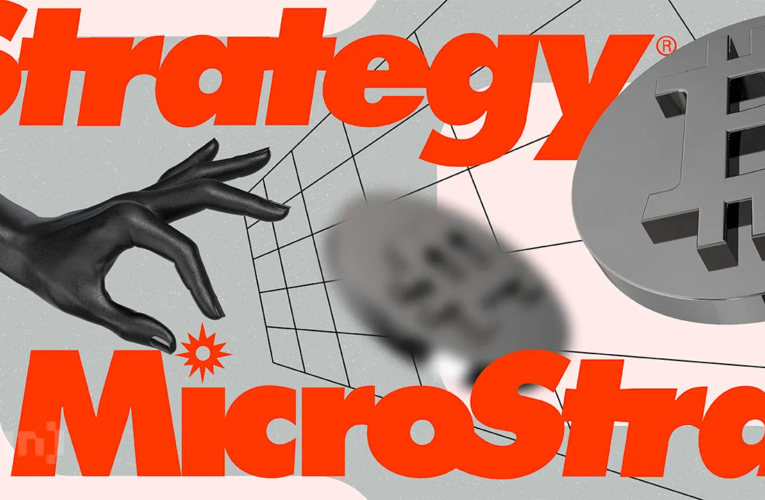 MicroStrategy’s Bitcoin Bet Pays Off With Nasdaq-100 Entry